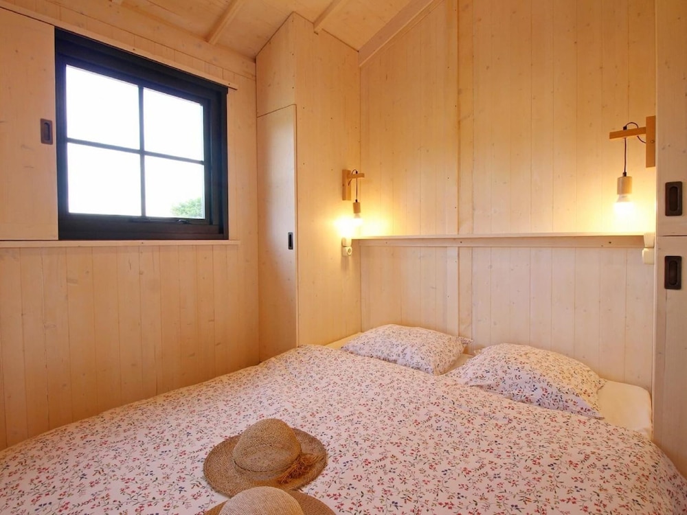 Classic Bungalow, 2 Bedrooms