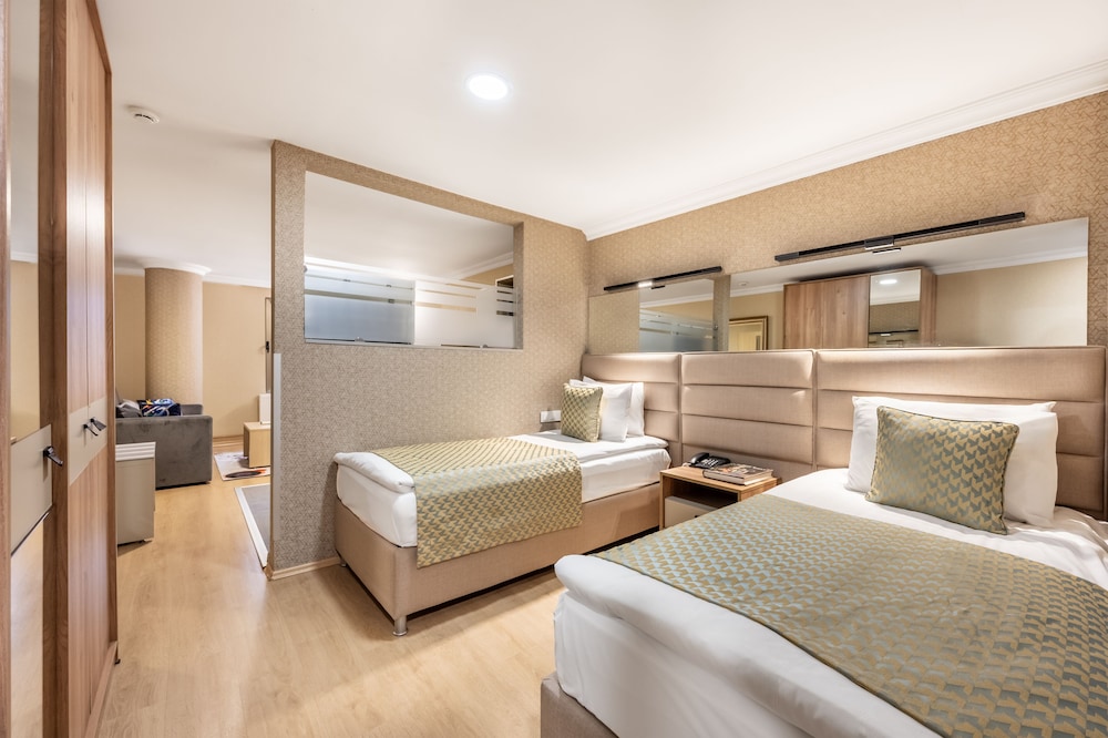Superior Twin Room photo 1