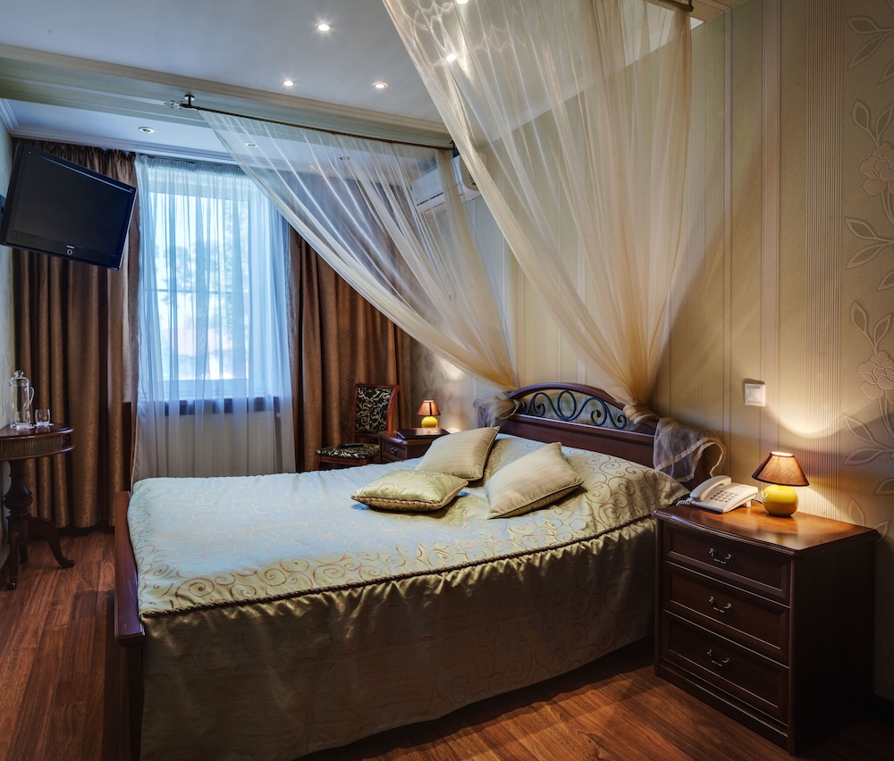 Standard Double or Twin Room photo 1