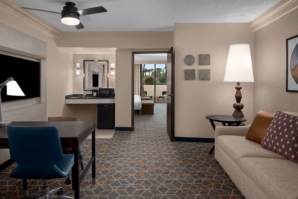 Suite, 2 Queen Beds, Accessible, Bathtub - Photo 3