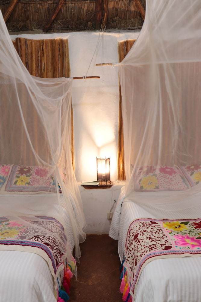 Deluxe Suite, 2 Double Beds, Garden View