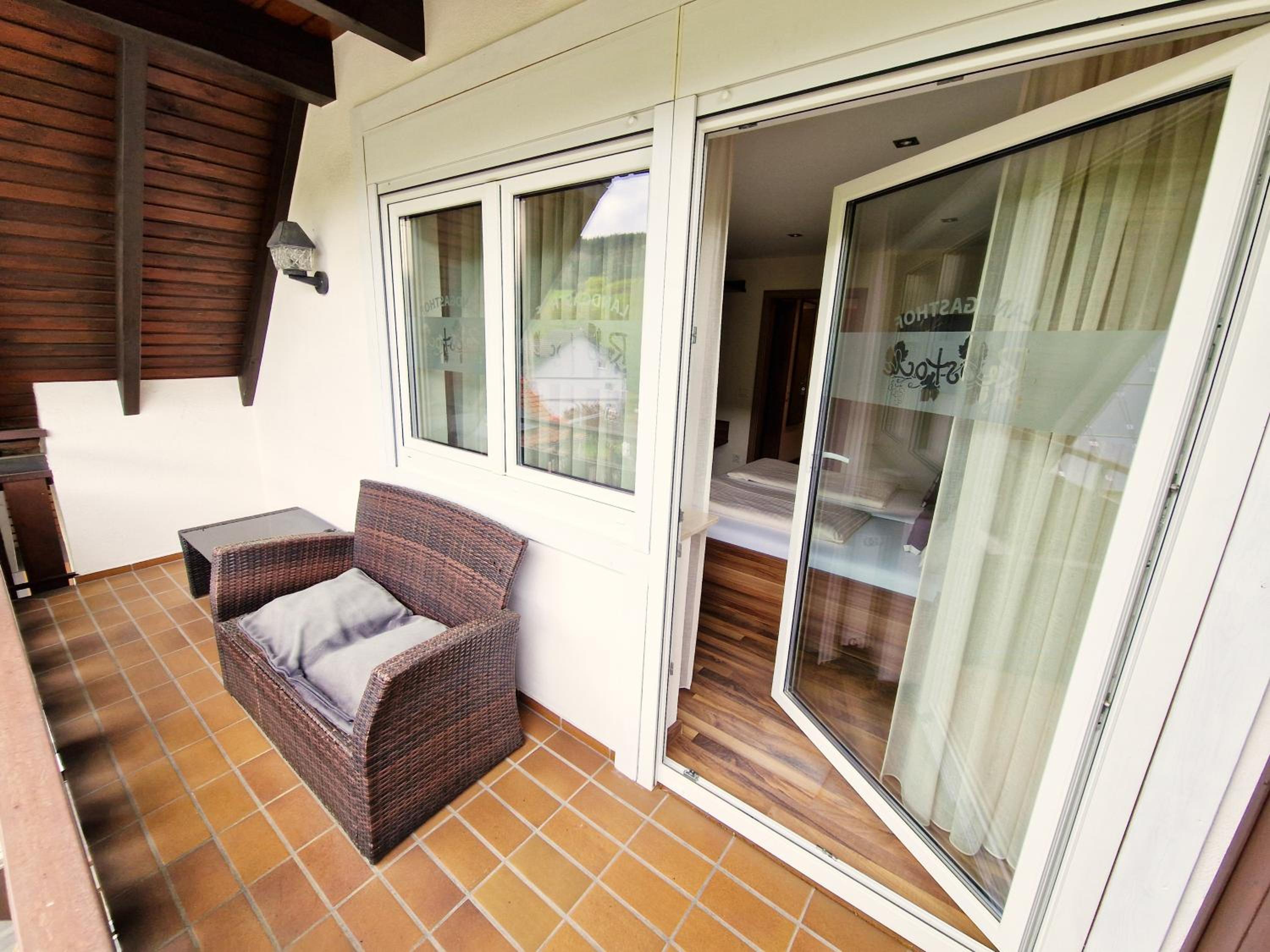 Deluxe Double Room with Balcony photo 1