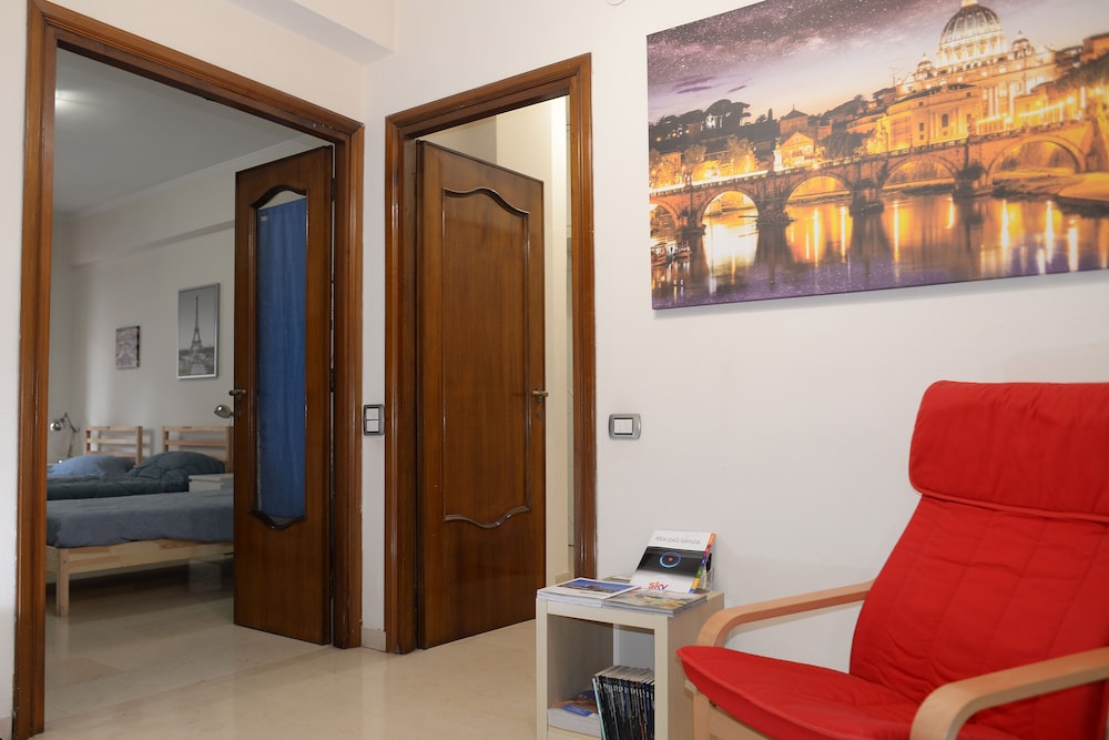 Room, 3 Bedrooms, Accessible, Smoking