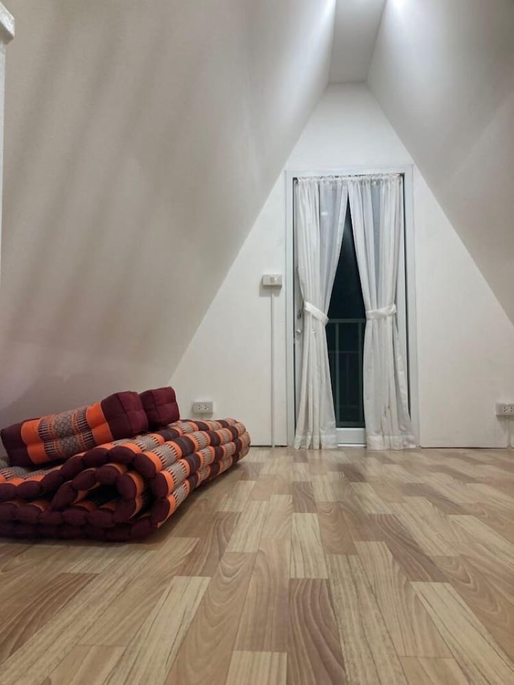 Deluxe Double Room, Patio, Garden View photo 2