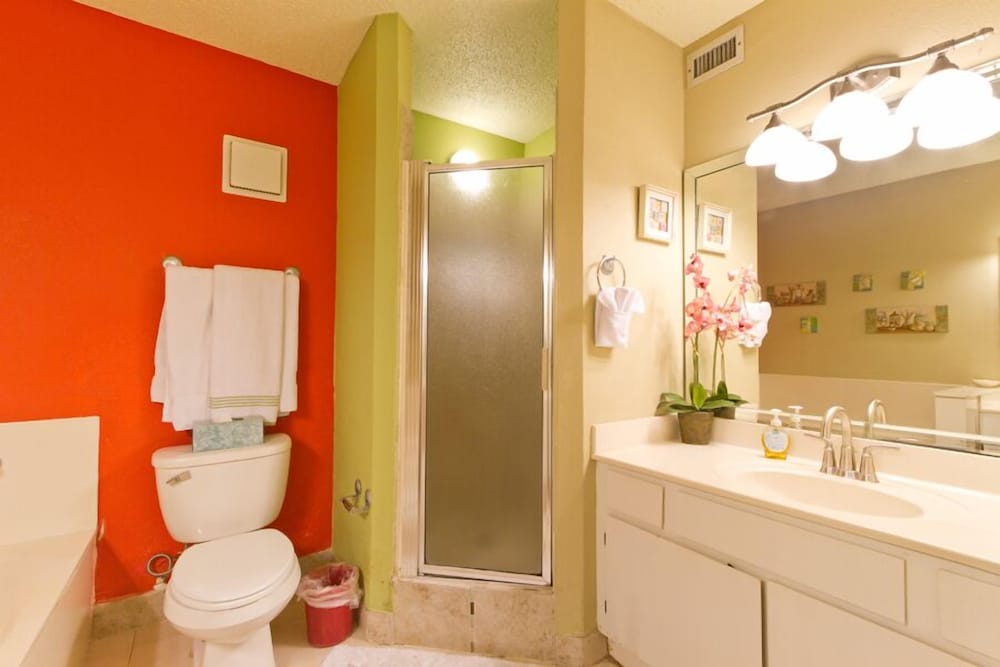 Condo, 3 Bedrooms, Balcony, Ocean View (#1) photo 2