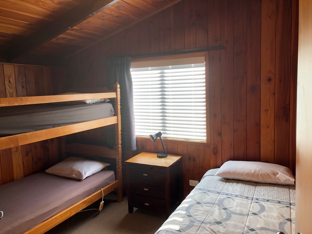 Standard Suite, 2 Bedrooms, Kitchenette (Chalet) photo 1