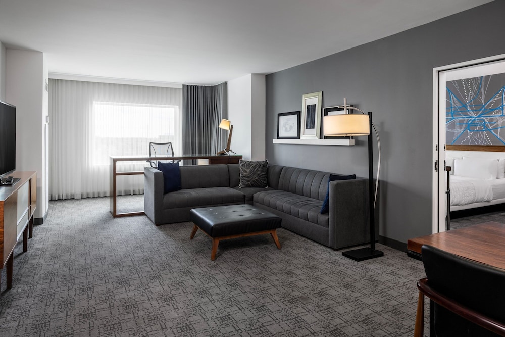 Suite, 1 Bedroom (Hearing Accessible) - Photo 4