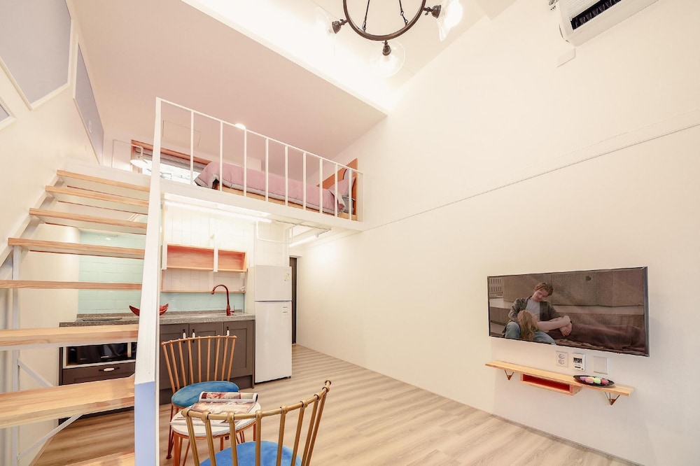 Basic Room, 1 Bedroom (F103) - Photo 5