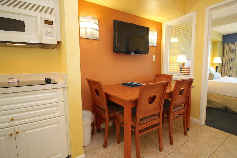 Superior Suite, 1 Bedroom, Balcony, Ocean View - Photo 4