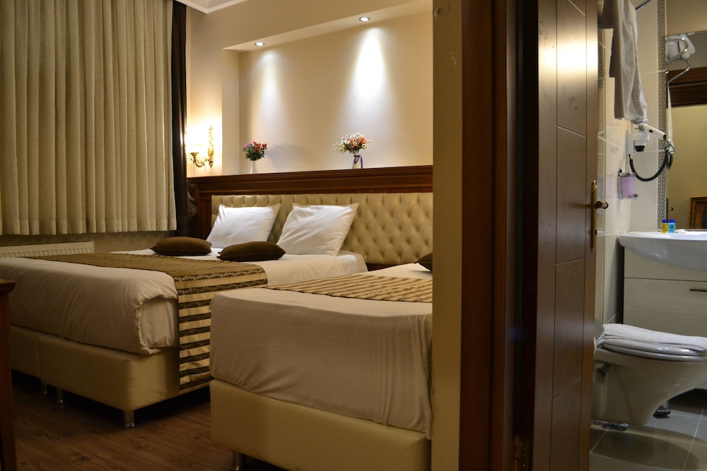 Budget Triple Room photo 3