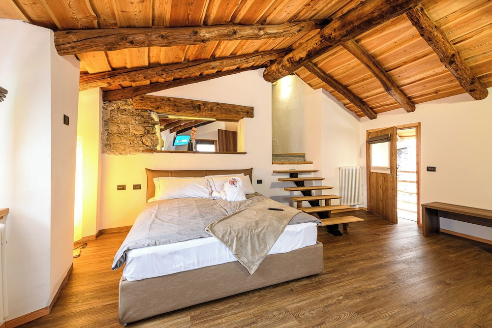 Comfort Quadruple Room, Mountain View photo 2