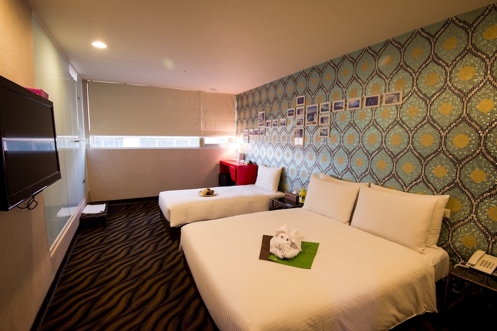 Basic Triple Room photo 2