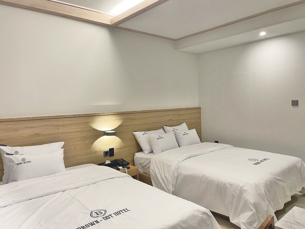 Deluxe Twin Room [Unavailable Breakfast on Monday & Public Holiday] - Photo 1