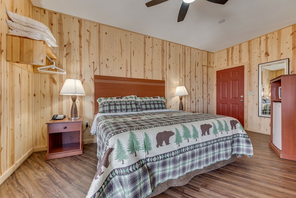 Superior Suite, Ensuite (Plus Accessible) photo 3