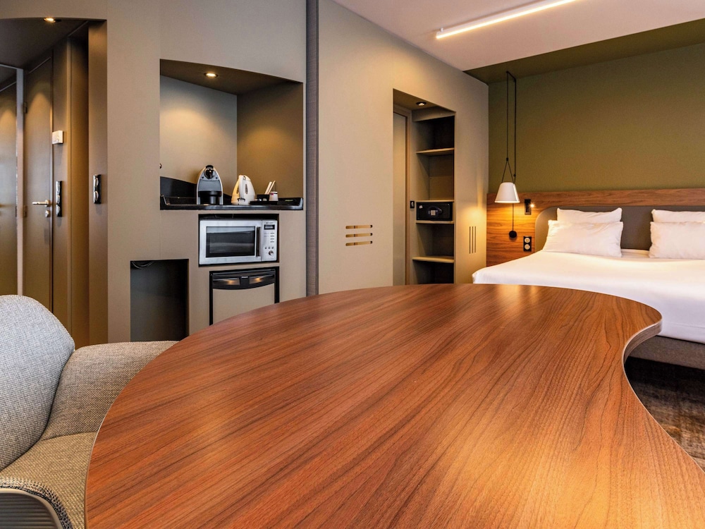 Standard Suite, 1 double bed and 1 single sofa bed