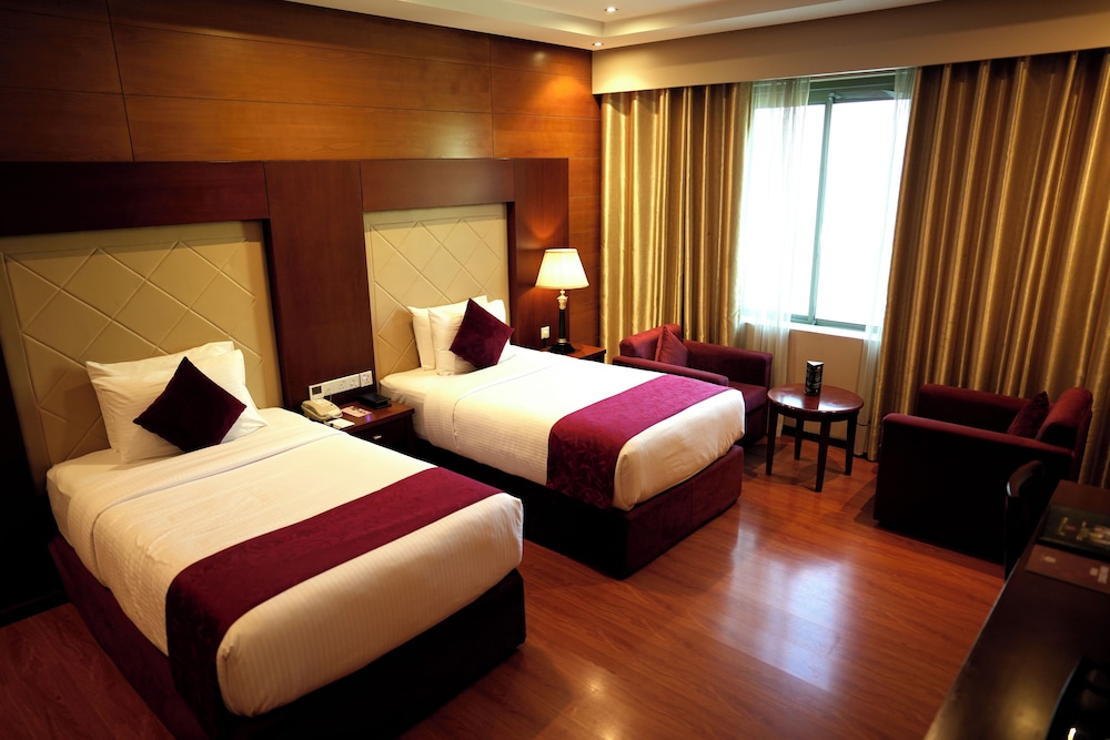 Superior Twin Room - Photo 4