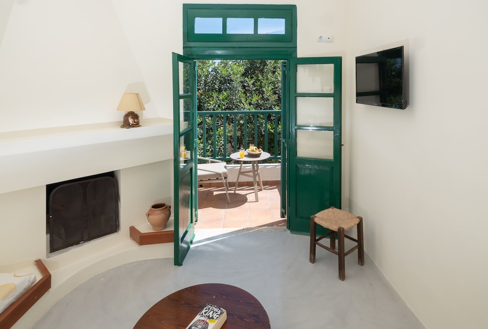 Romantic Suite, Sea View photo 2