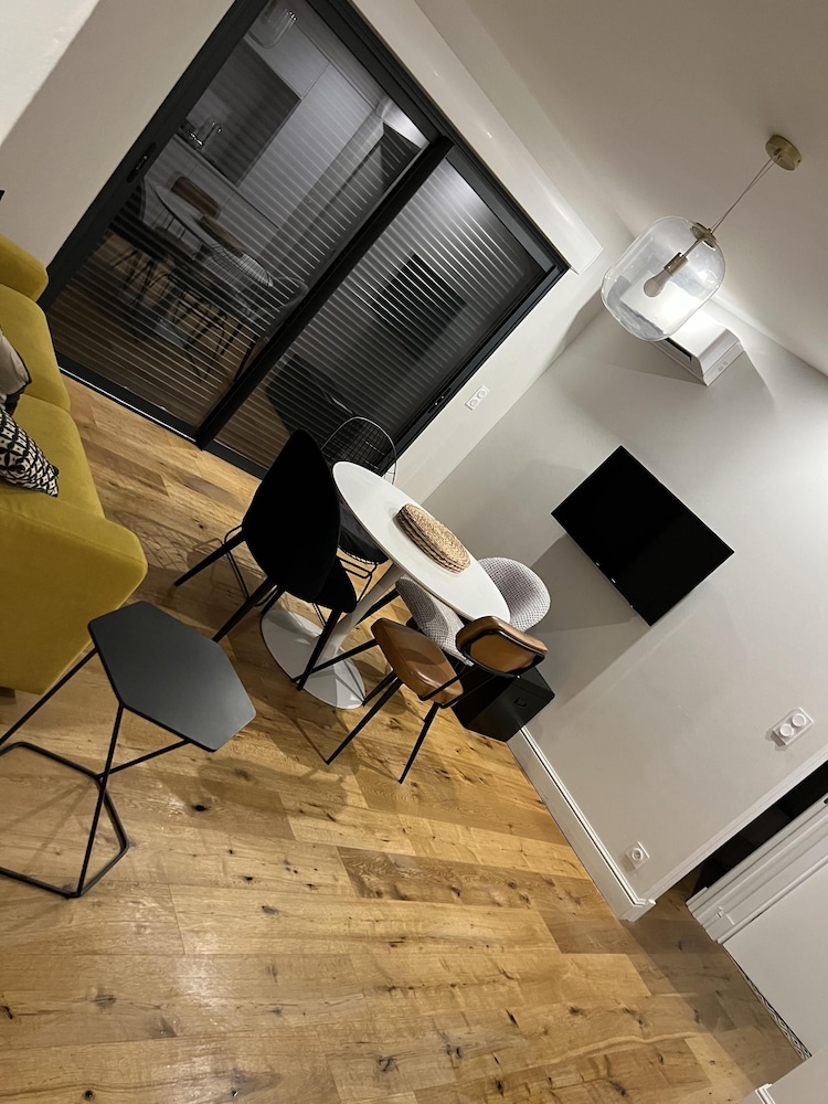 Deluxe Apartment, Ensuite - Photo 21