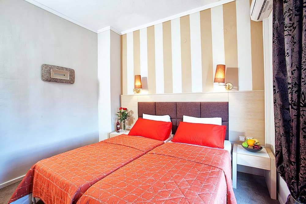 Standard Double Room, Lake View photo 2