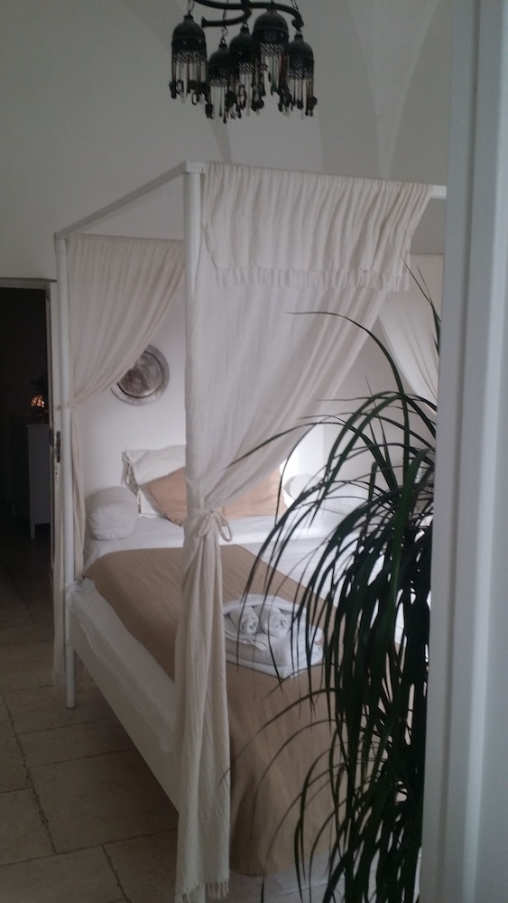 Design Room, 1 Queen Bed, City View photo 3
