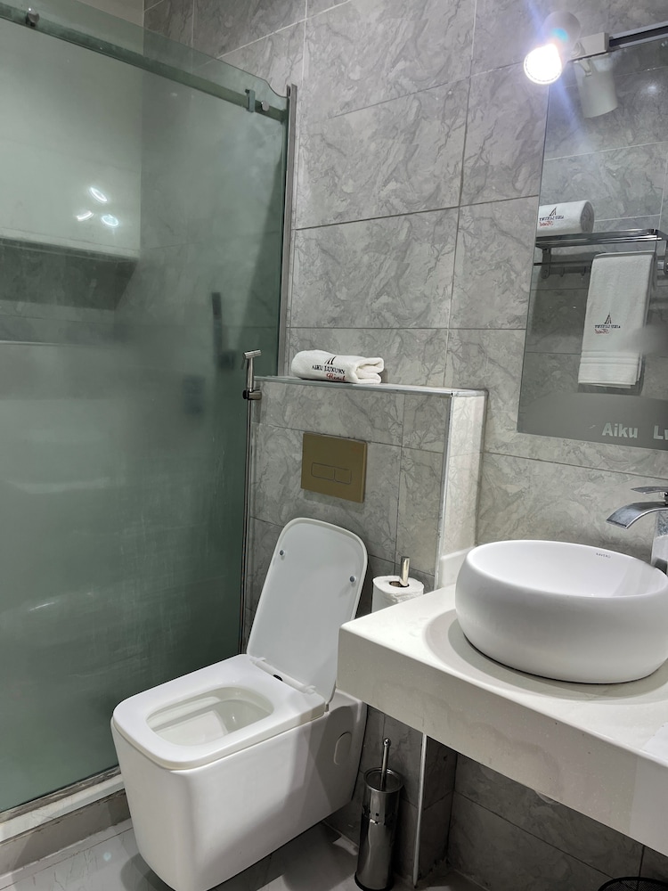 Deluxe Double Room, Balcony, Pool View