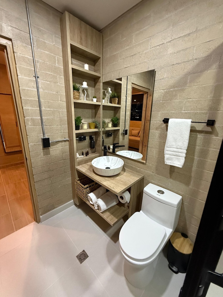 Junior Studio Suite, 1 Bedroom, Terrace, Tower photo 3