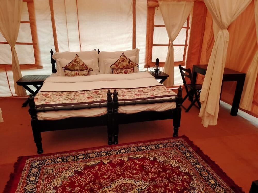 Luxury Tent photo 1