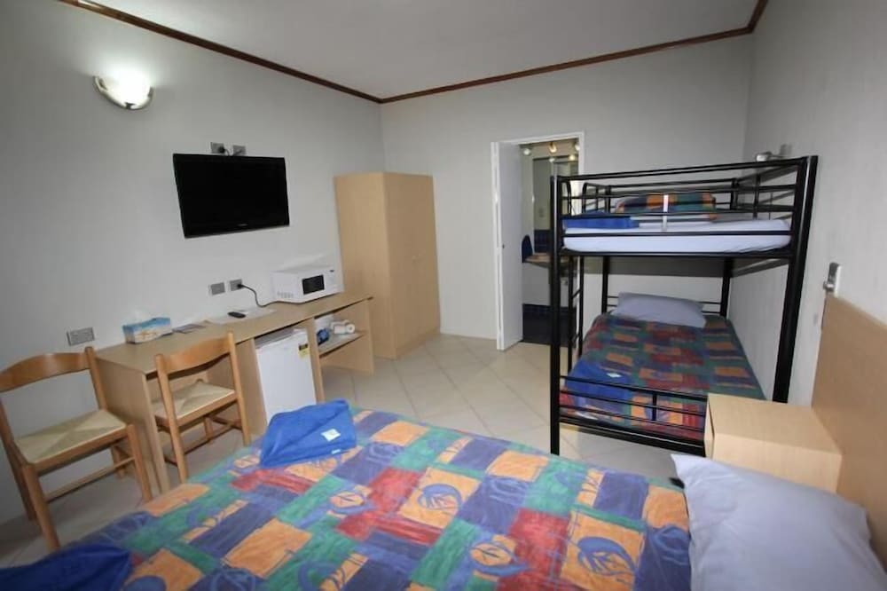 Family Room (Maximum 2 Adults + 2 Children) photo 3