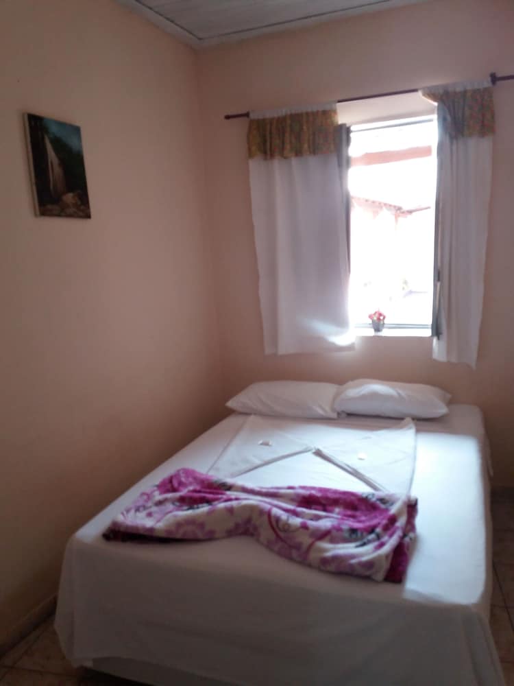 Standard Twin Room photo 1