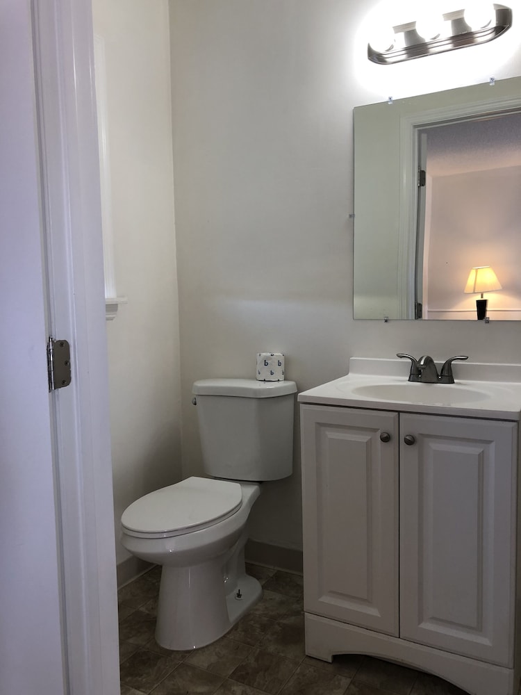 Basic Single Room photo 2