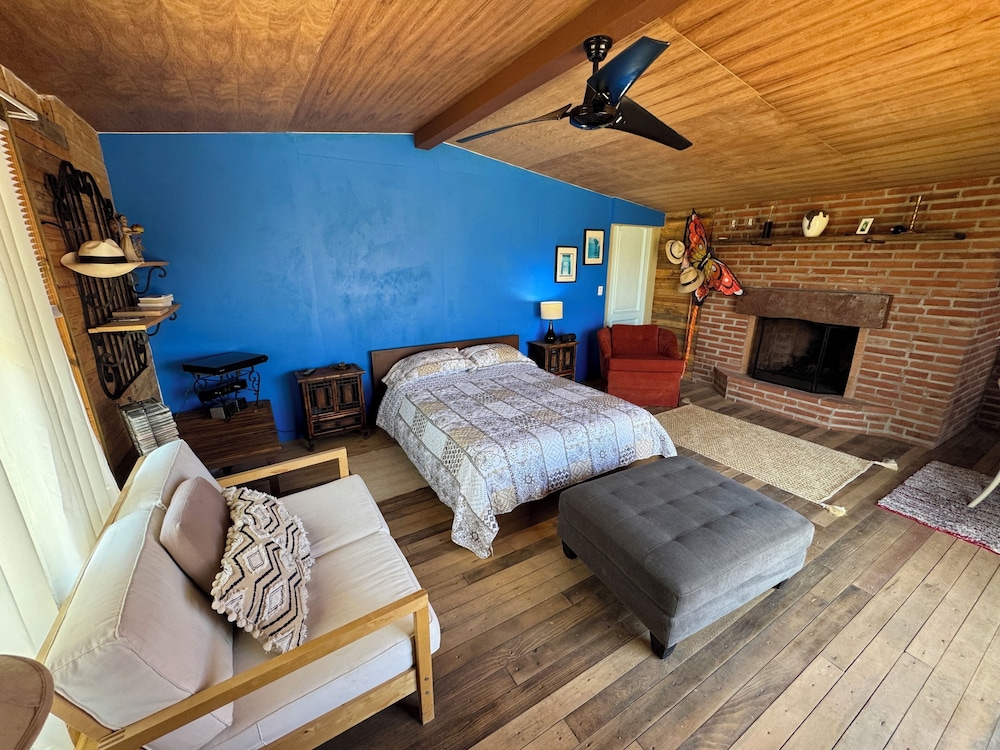 Cabin photo 1