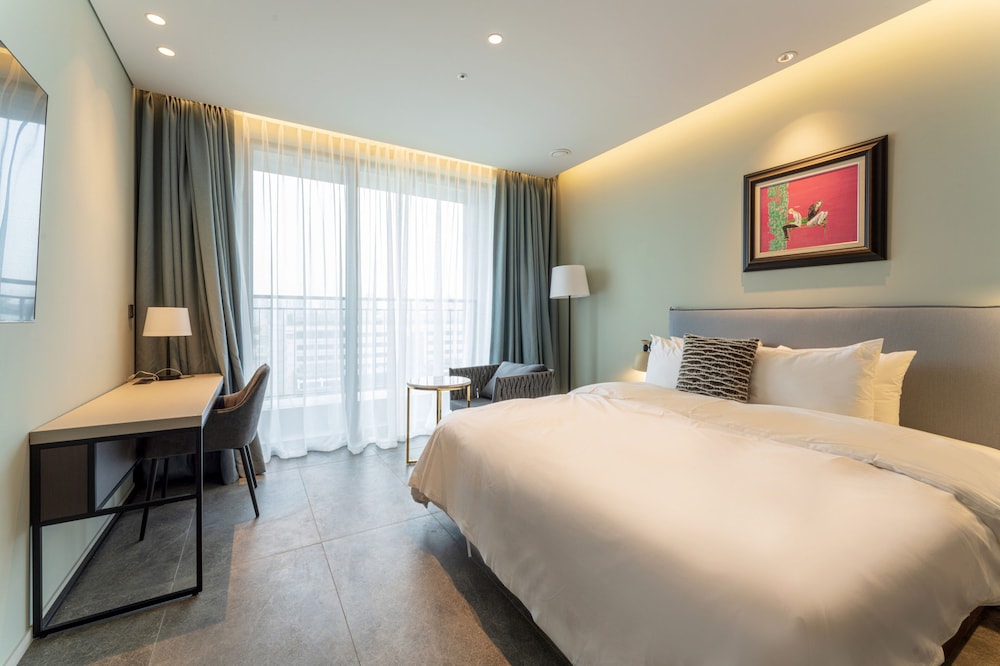 Premium Double Room - Photo 5