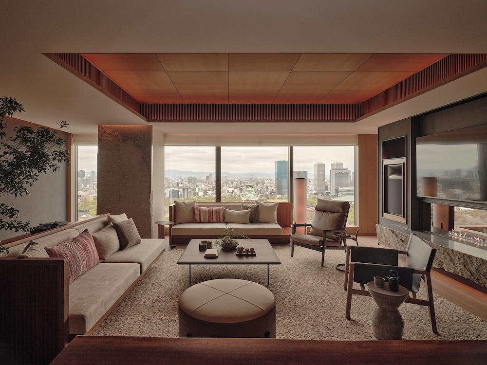 Suite, 1 King Bed (Patina | Osaka Castle View) - Photo 5