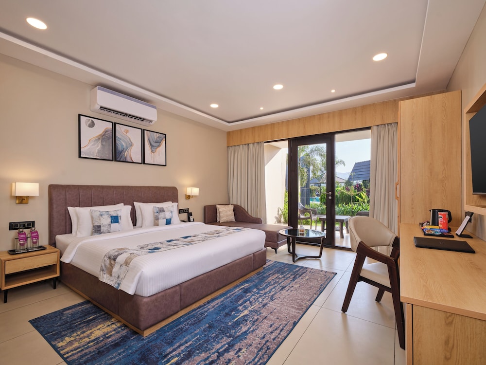Premier Garden View Room photo 3