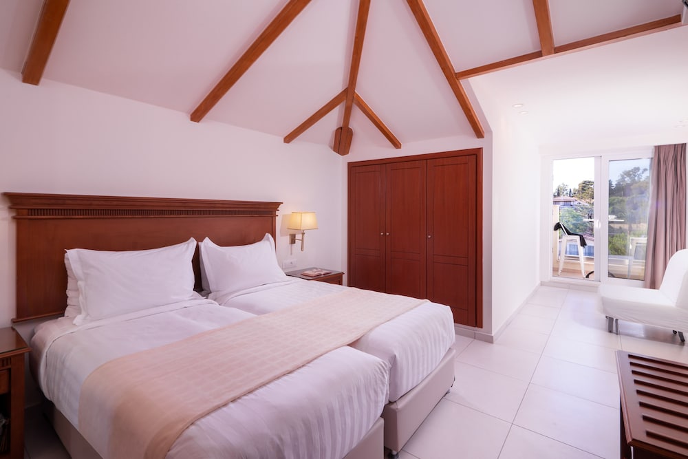 Attik Double or Twin Room photo 3