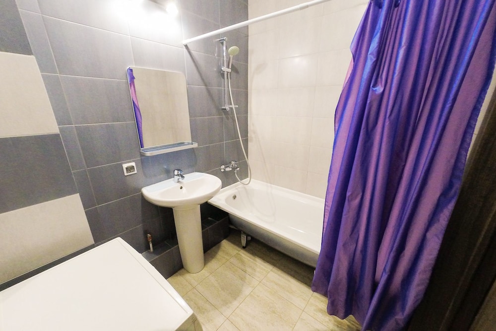 Standard Condo, 2 Bedrooms, Refrigerator & Microwave, City View photo 2