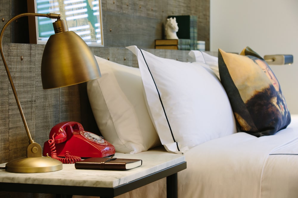 Suite (Belltown)