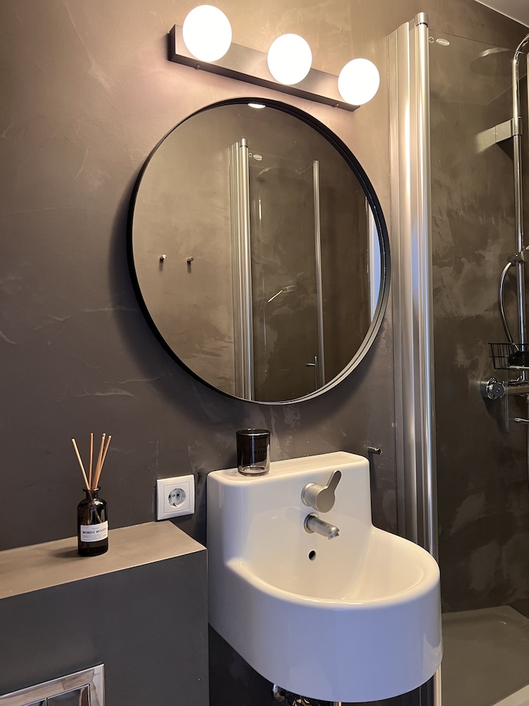 Standard Double Room, City View photo 3