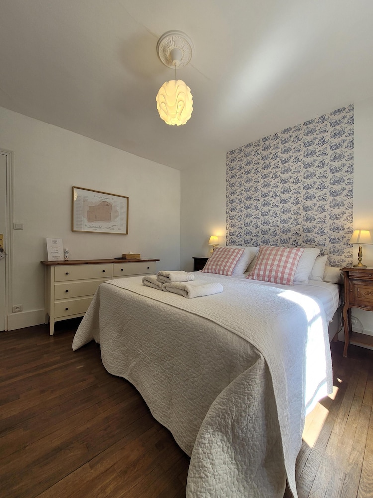 Double Room, Private Bathroom (Le clos) photo 3