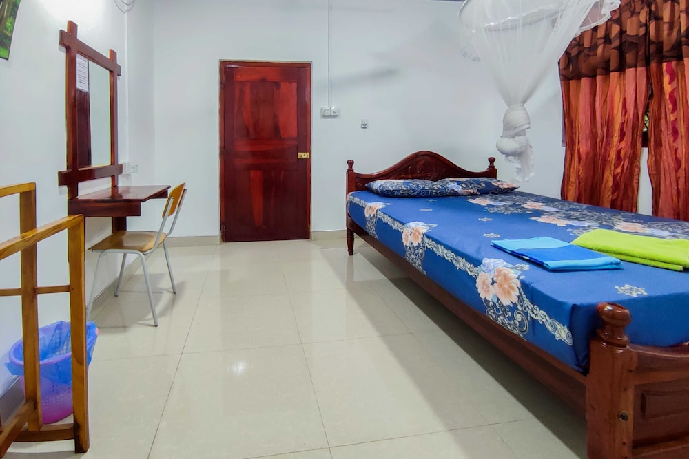 Basic Double Room photo 1