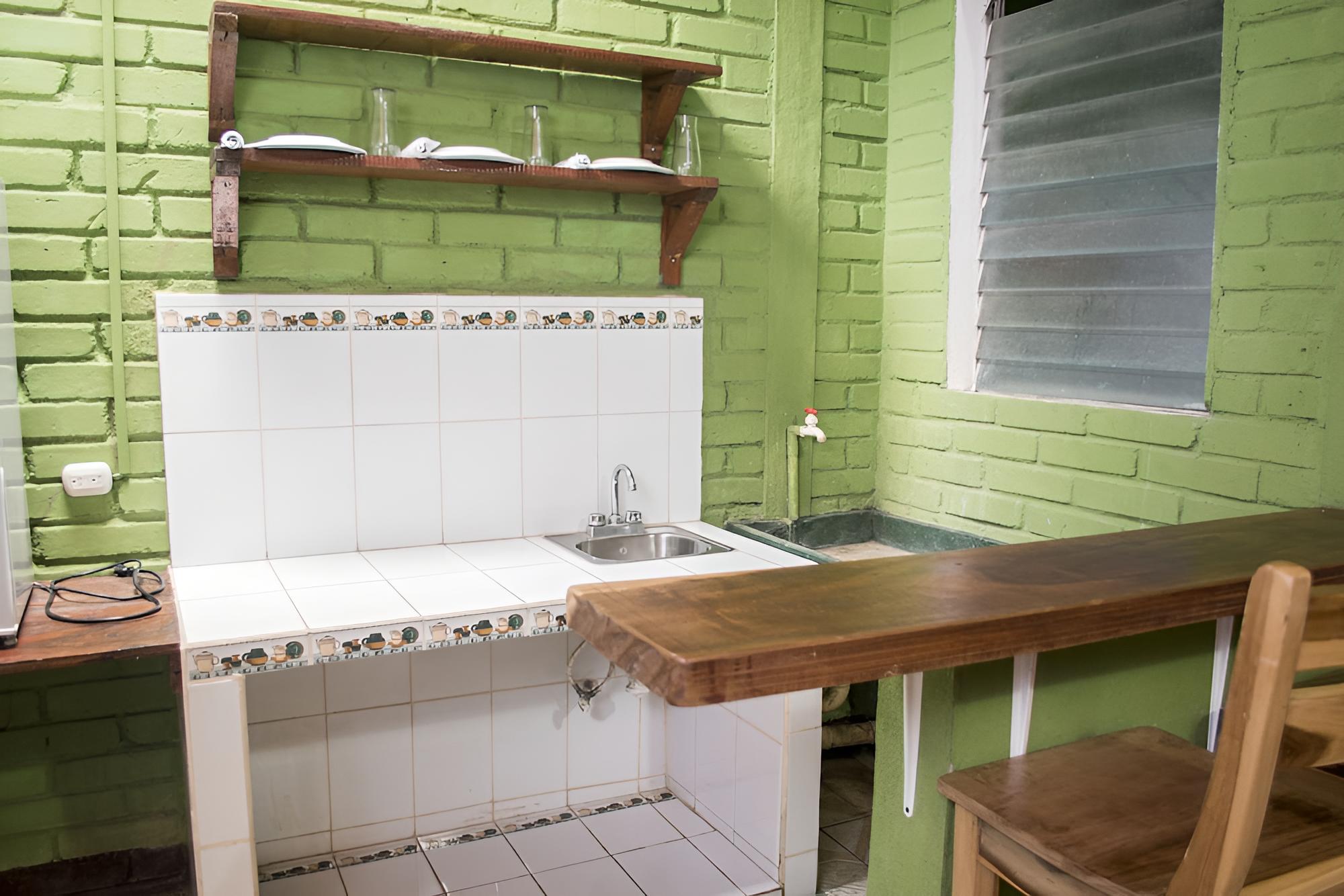 Family Cabin, 1 Bedroom photo 3