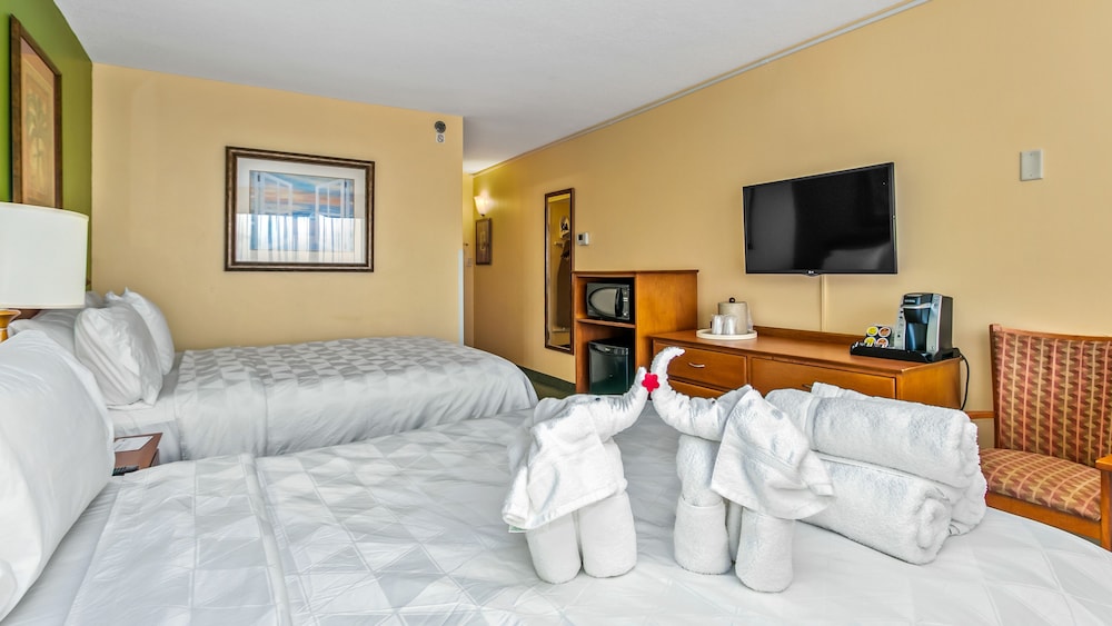Suite, 2 Queen Beds, Balcony, City View - Photo 3