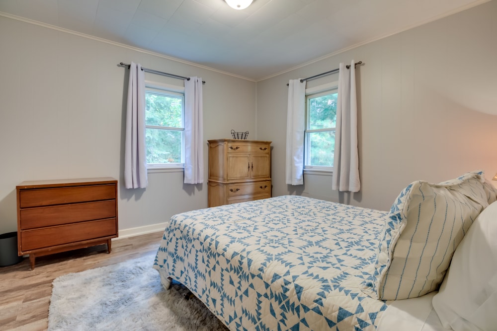 House (2 Bedrooms) photo 2