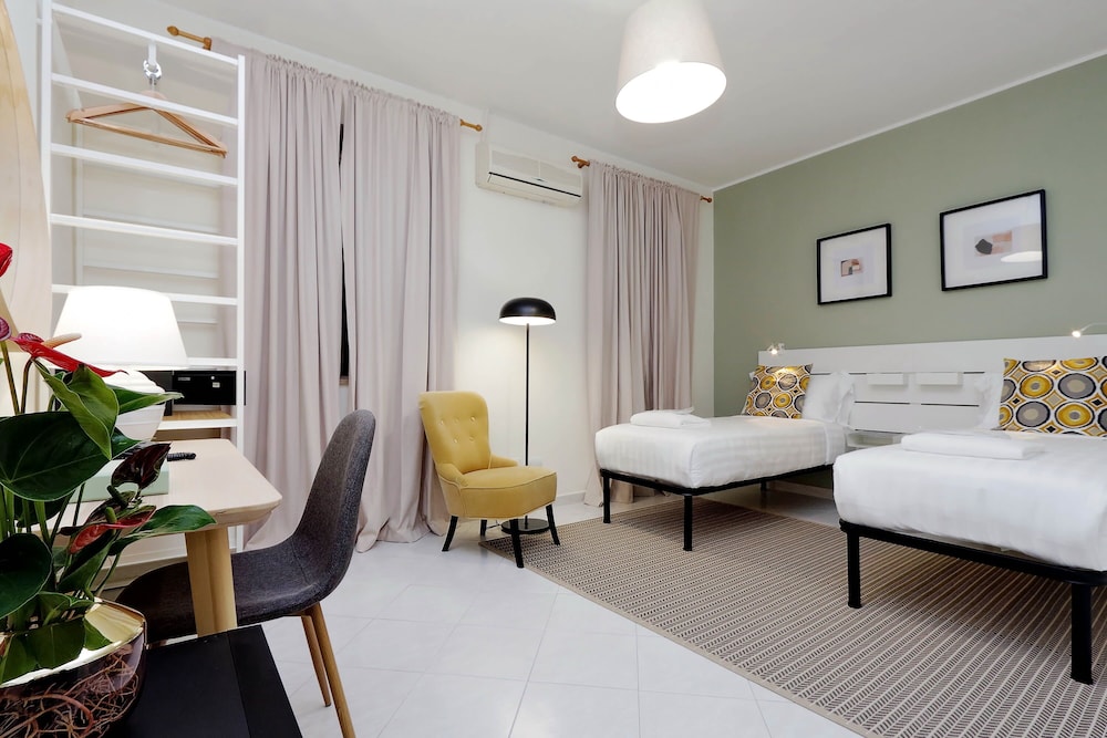 Standard Room photo 1