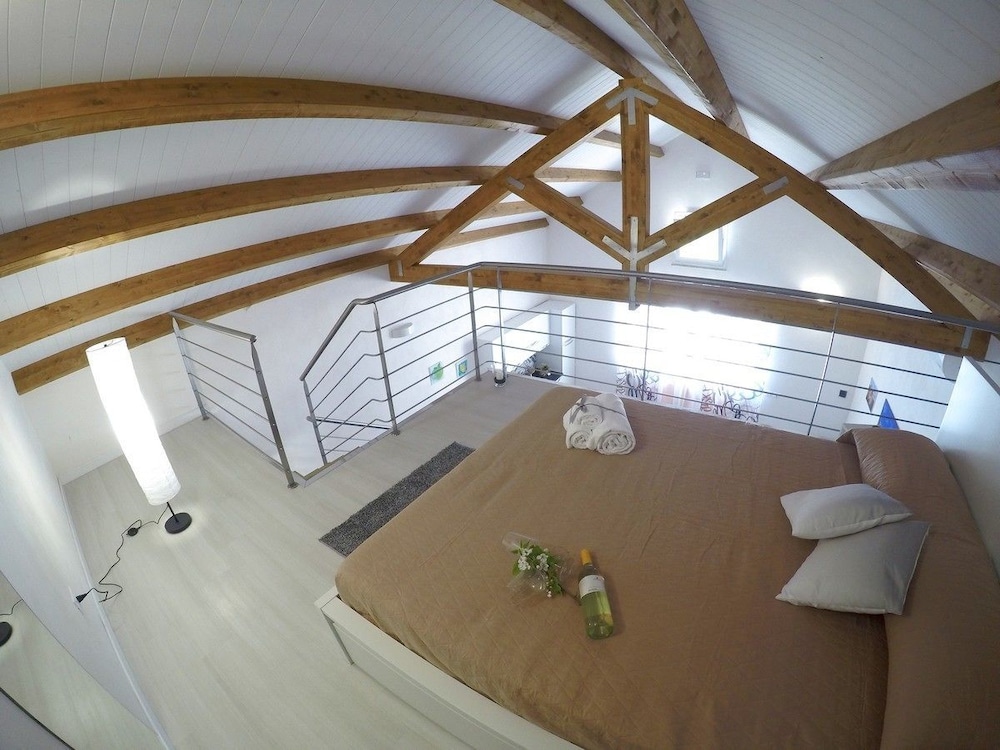 Family Room, Annex Building