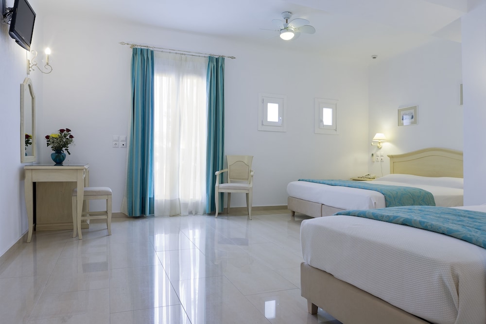 Superior Triple Room - Photo 6