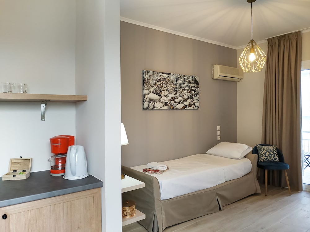 Superior Room, Garden View