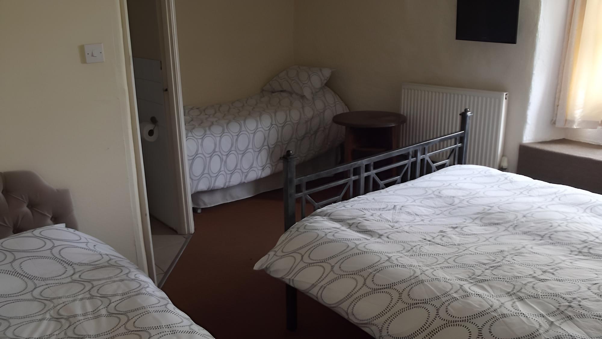 Family Apartment photo 2