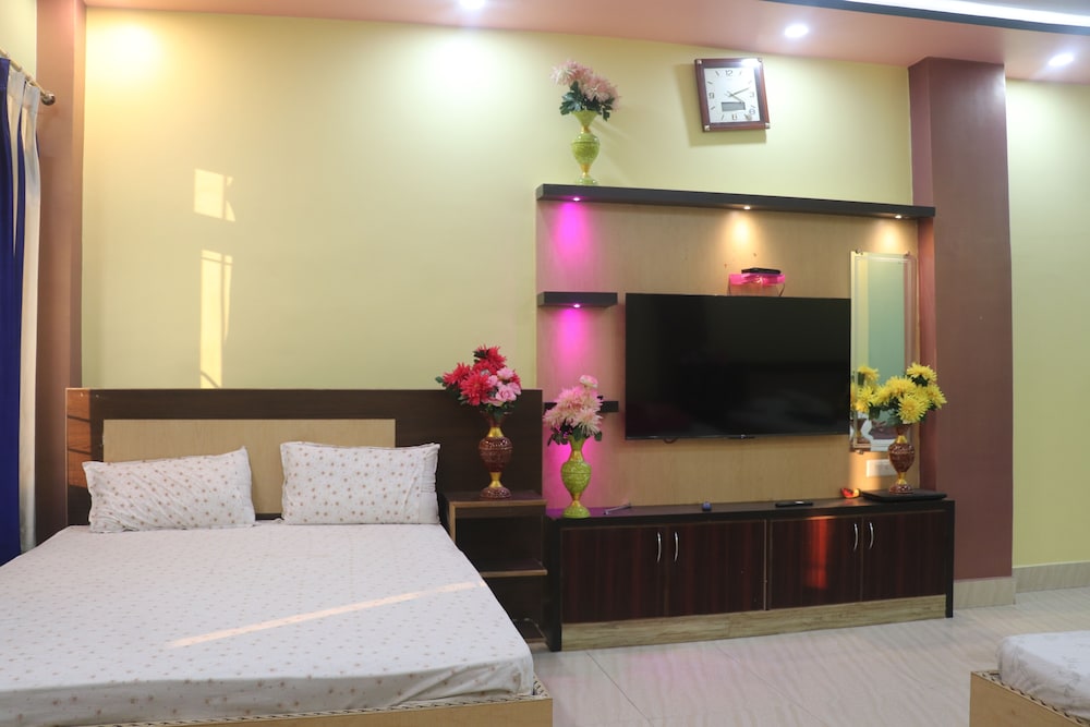 Luxury Single Room, Balcony, City View