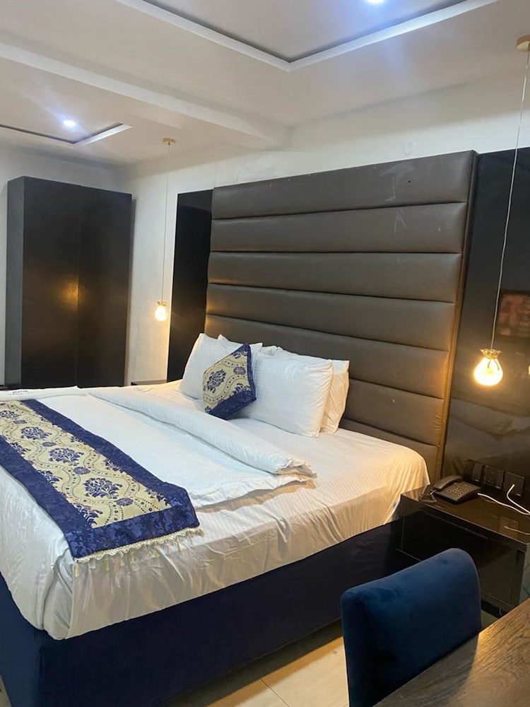 Classic Single Room - Photo 3